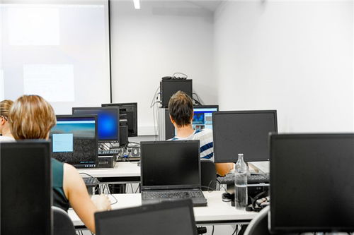 仟佰教育 以基礎(chǔ)軟件開(kāi)發(fā)為核心，打造智慧教育加盟新優(yōu)勢(shì)